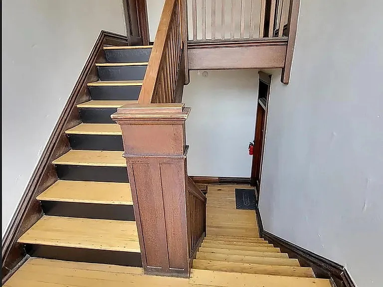 5912 McPherson Ave #2W — Photo 5