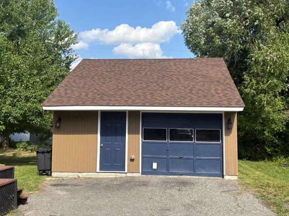 1613 5th Ave E, Intl Falls, MN 56649