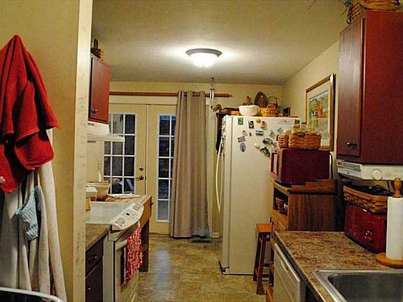 5th image of 8324 Philadelphia Dr