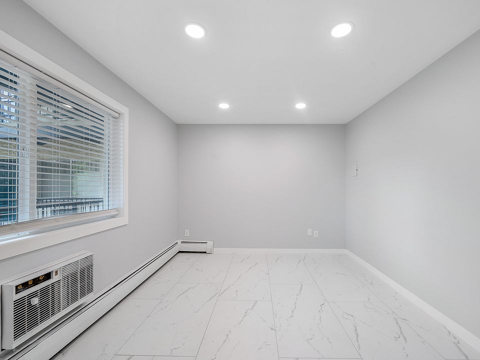 1st image of 5995 E Iliff Ave APT 203
