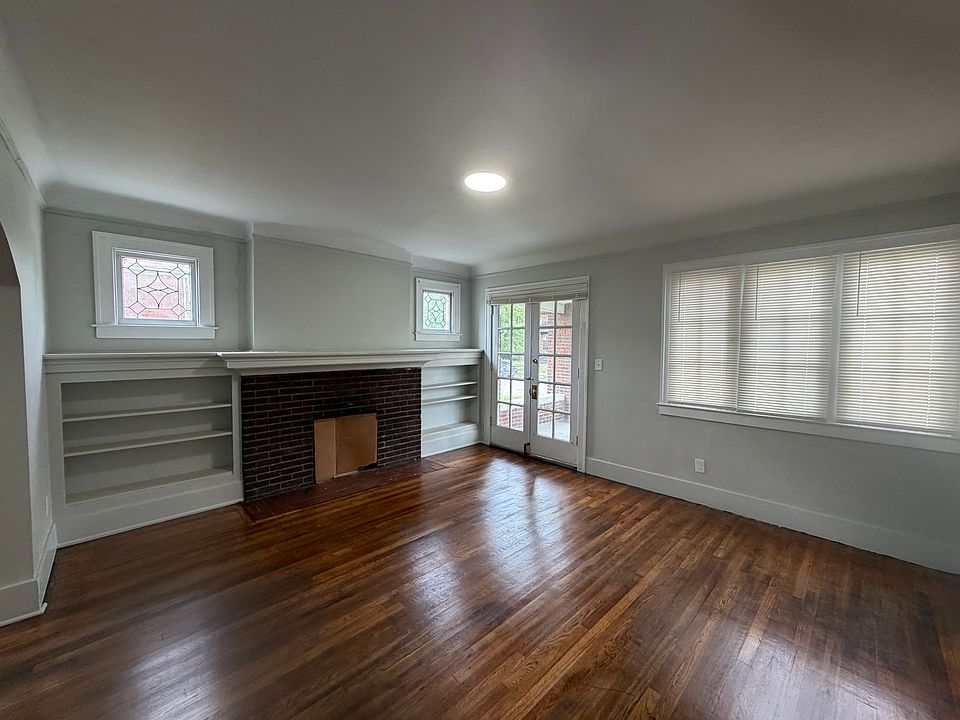 1st image of 4081 W Euclid St #1