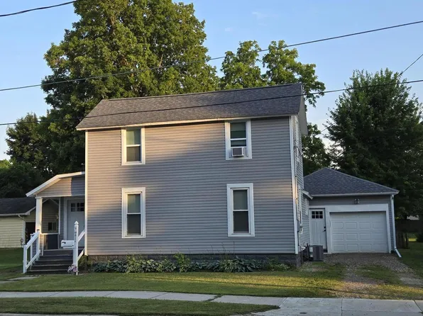 7 Hewitt St, Quincy, MI 49082