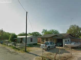 33 Juan Naranjo Rd, Roma, TX 78584