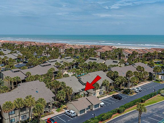 3rd image of 82 Village Las Palmas Cir