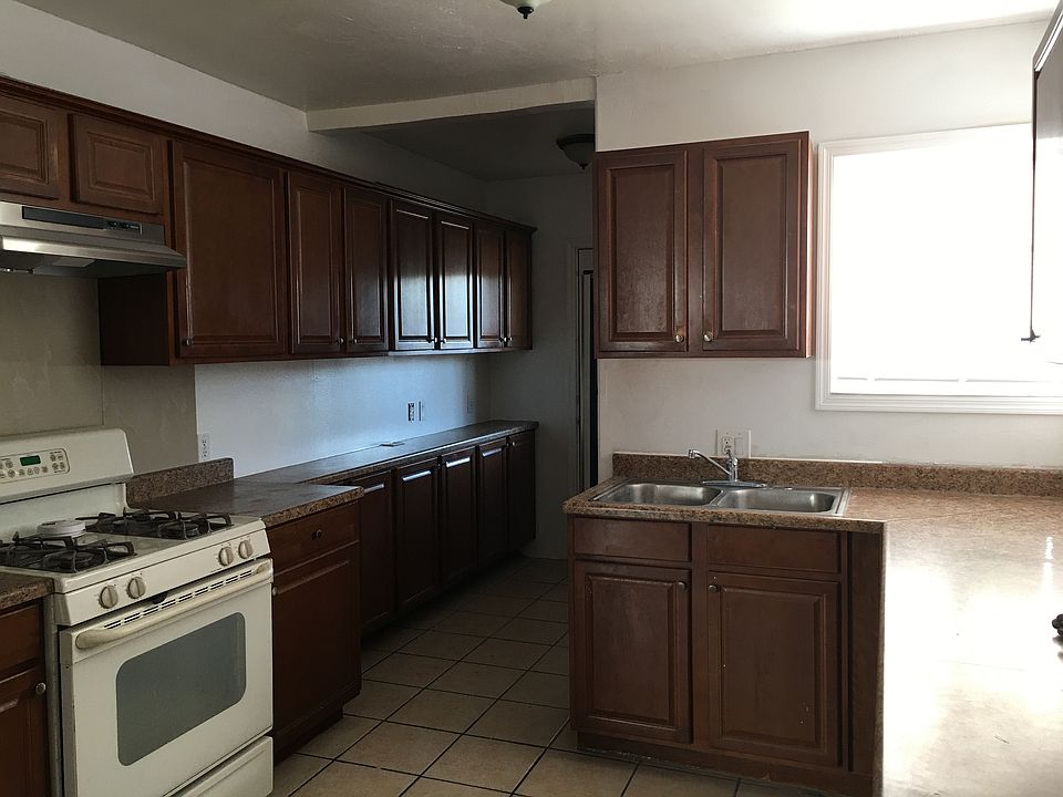 1st image of 1229 E Highland Ave