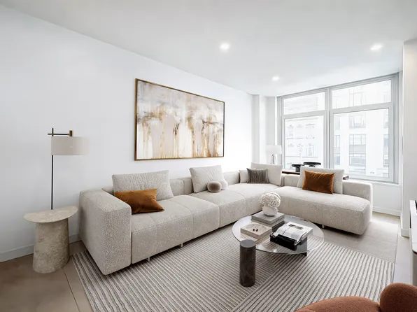 300 East 83rd Street image 1 of 18