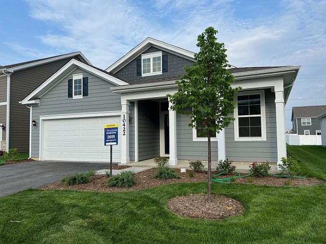 1st image of 10422 Morse Pl