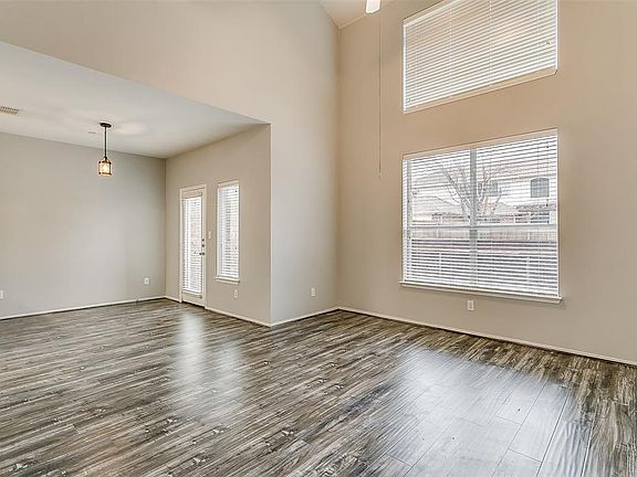 4th image of 8616 Forest Highlands Dr