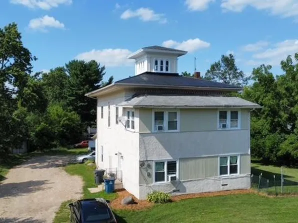 608 W Michigan Ave, Paw Paw, MI 49079