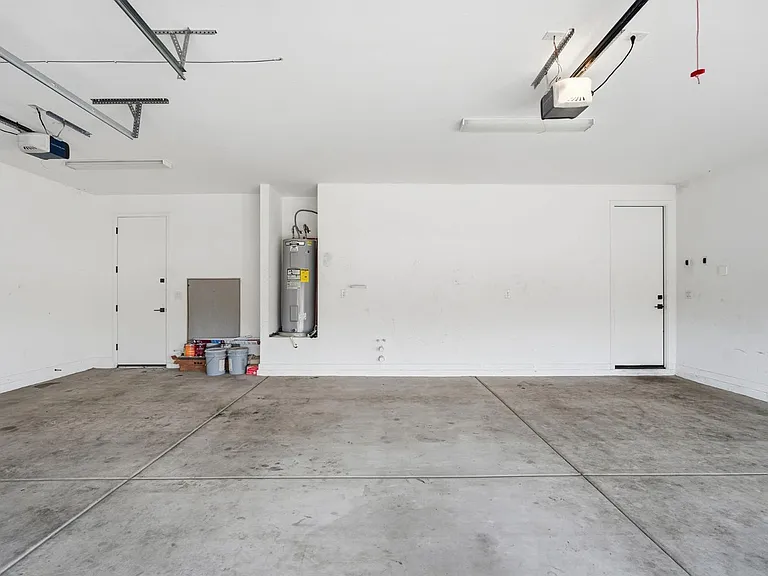 641 S Davidson Ln — Photo 23