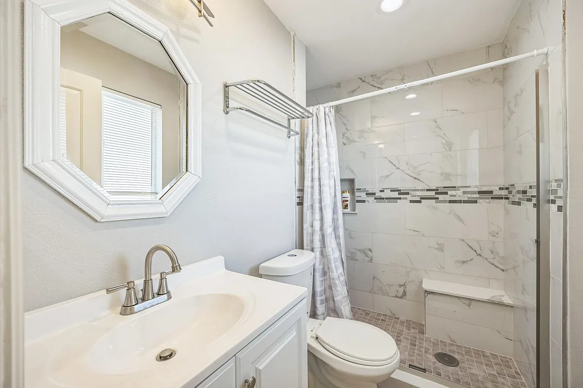 Bathroom 1 - W Myrtle Ave