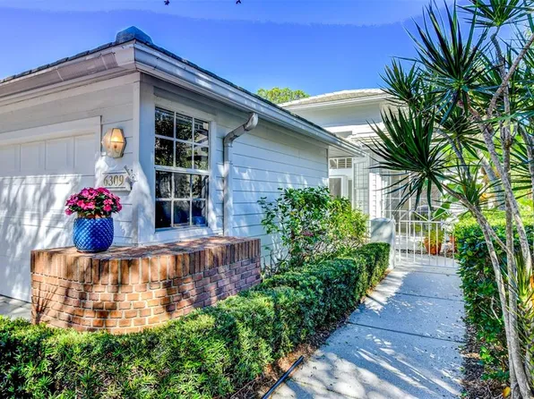6309 Walton Heath Pl, University Park, FL 34201