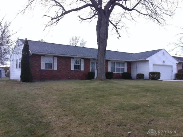 425 E Pinehurst St, Sidney, OH 45365