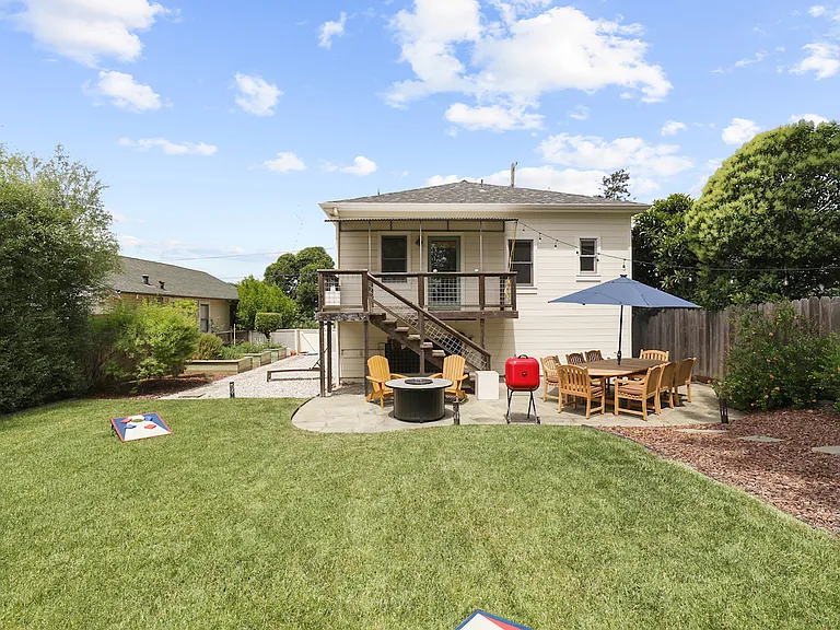1164 Raymond Ave #A — Photo 2