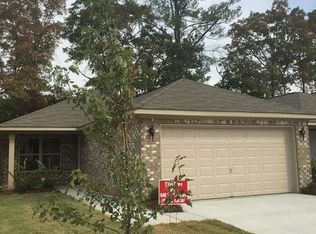 219 Sedgewick Dr, Owens Cross Roads, AL 35763