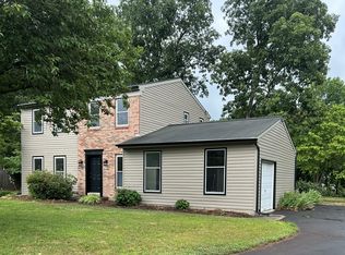 656 Braddock Ln, Harleysville, PA 19438