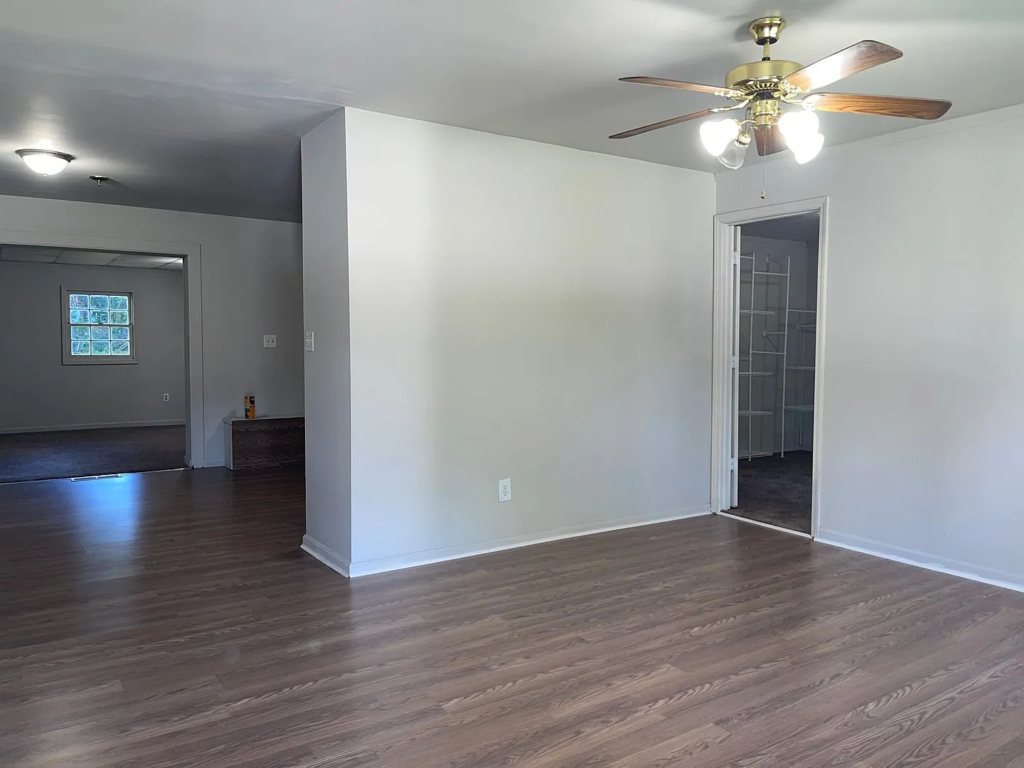 Recently Renovated Brick Ranch W/ Tons Of Space! — Photo 2