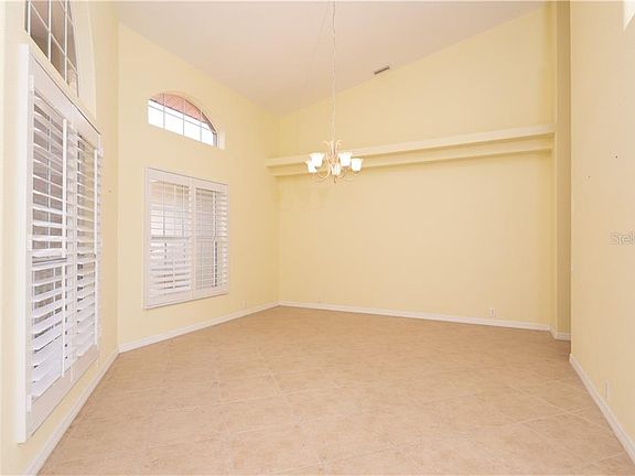 5th image of 3712 Bordeaux Dr