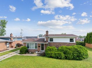 196 Strieff Ave, Chicago Heights, IL 60411