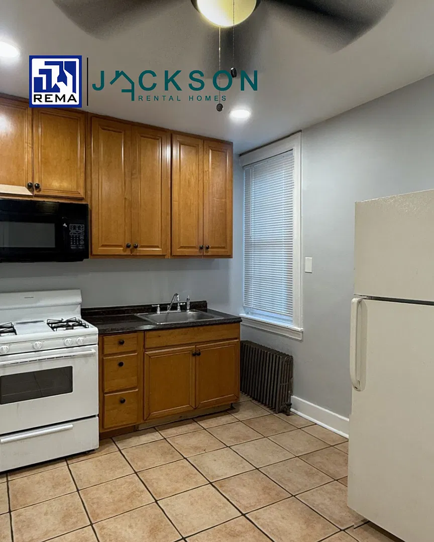 4914 Lancaster Ave. Apt 2R, 1 bedroom, 1 bathroom, Apartment — Photo 2