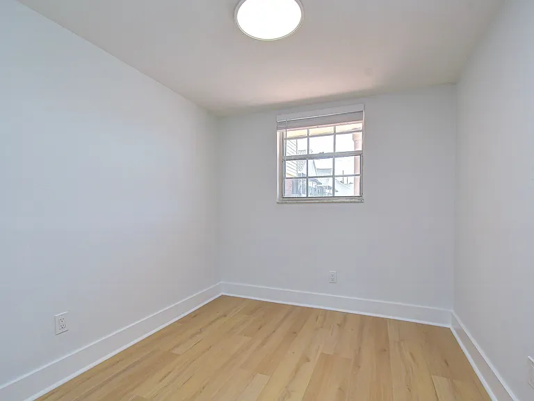 200 Country Club Dr #1505 — Photo 35
