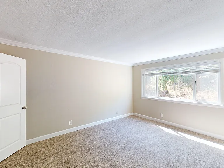 823 Las Gallinas Ave #219 — Photo 6