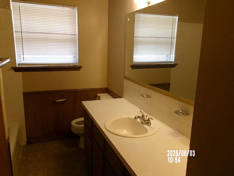 4639 SE Brighton Pl — Photo 9
