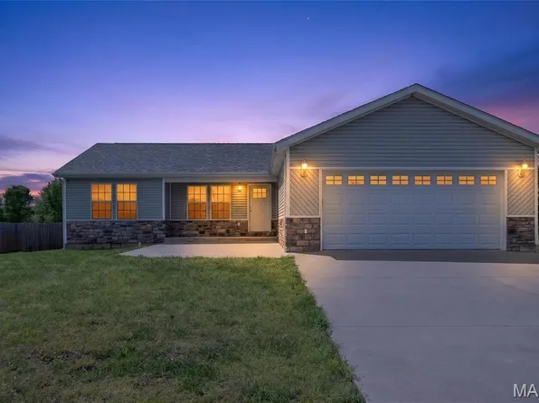 1443 Tanner Ct, Lebanon, MO 65536