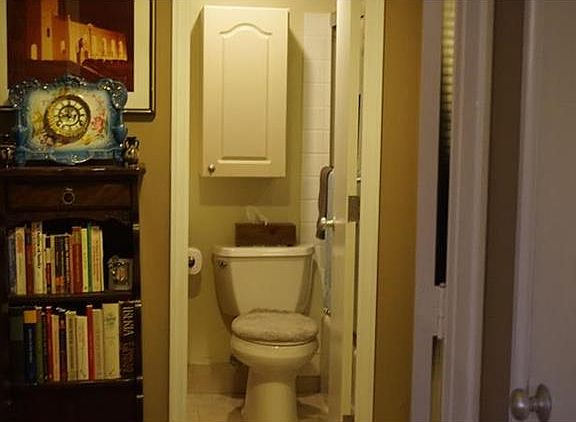 4th image of 4550 Warwick Blvd APT 102