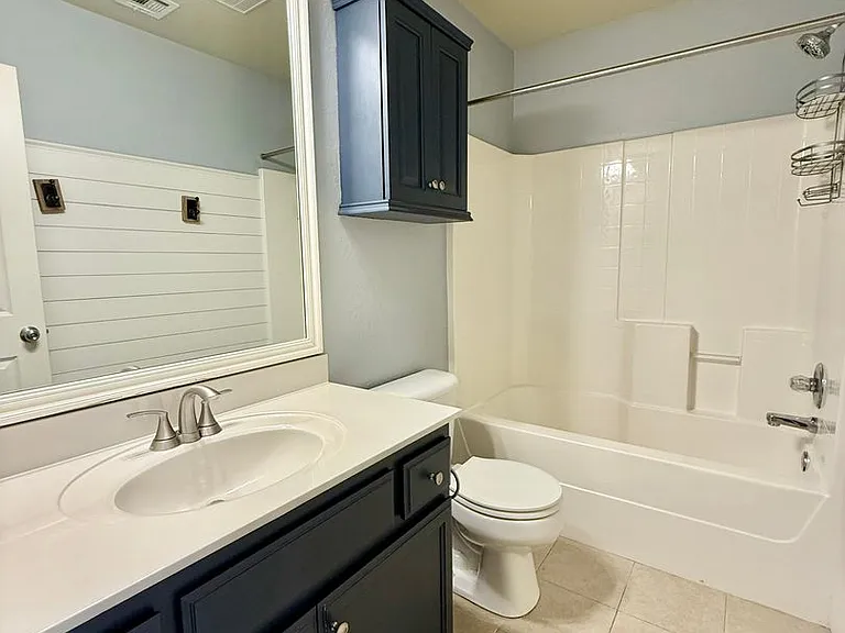 613 Oak Creek Dr — Photo 18