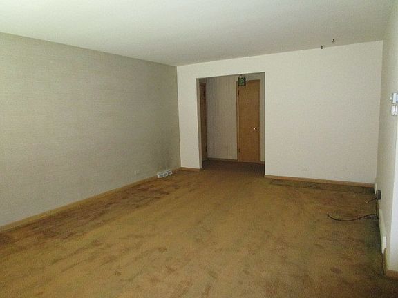 2nd image of 16345 Dobson Ave