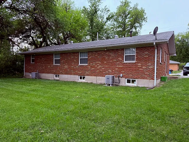 124 Pawnee Dr #126 — Photo 2