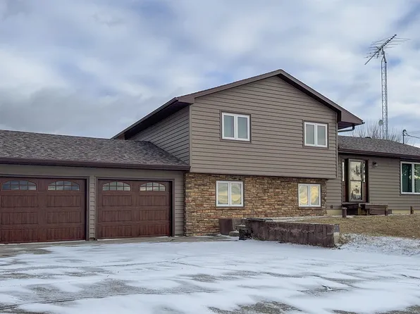 1781 Balsam Ave, Alexander, IA 50420