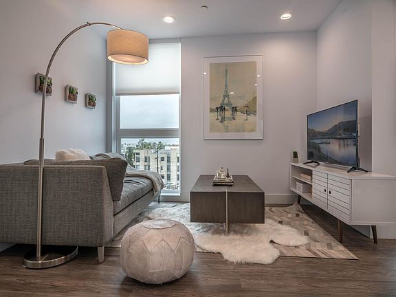 4th image of 8590 W Pico Blvd Unit 508