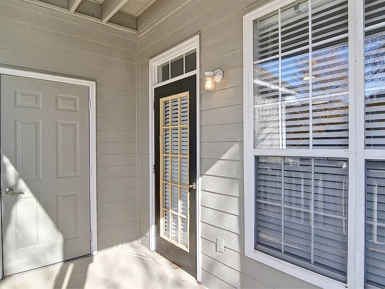 Park Creek Apartments — Photo 44