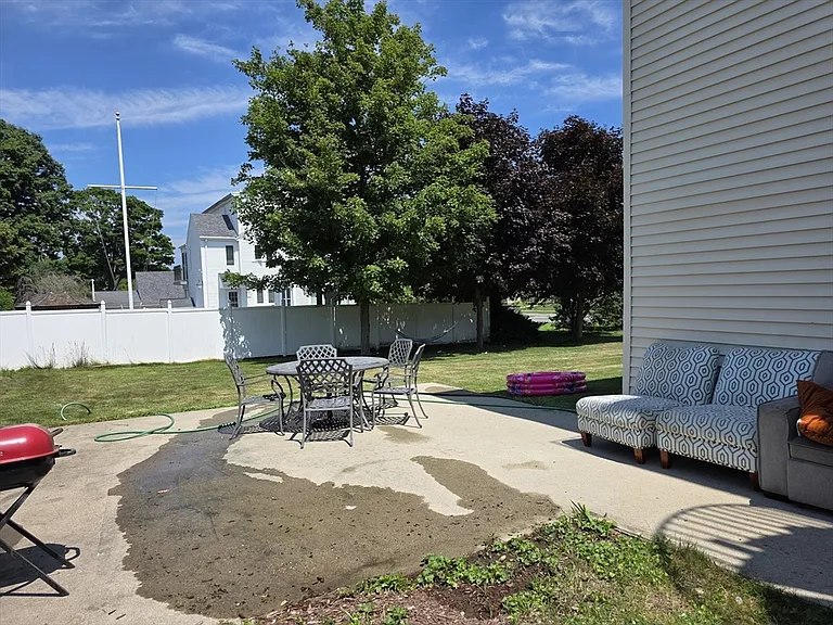 25 Slater St #1 — Photo 13