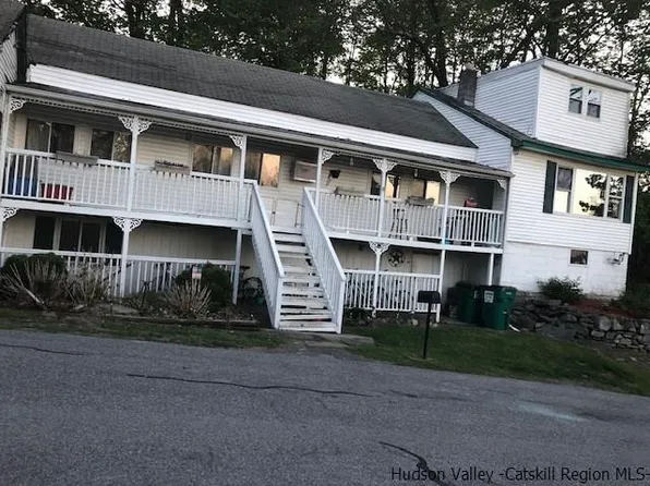 156 Reservoir Rd, Marlboro, NY 12542