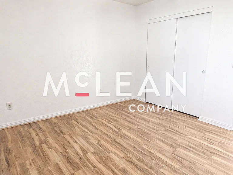 3270 N Sandspring Dr — Photo 8