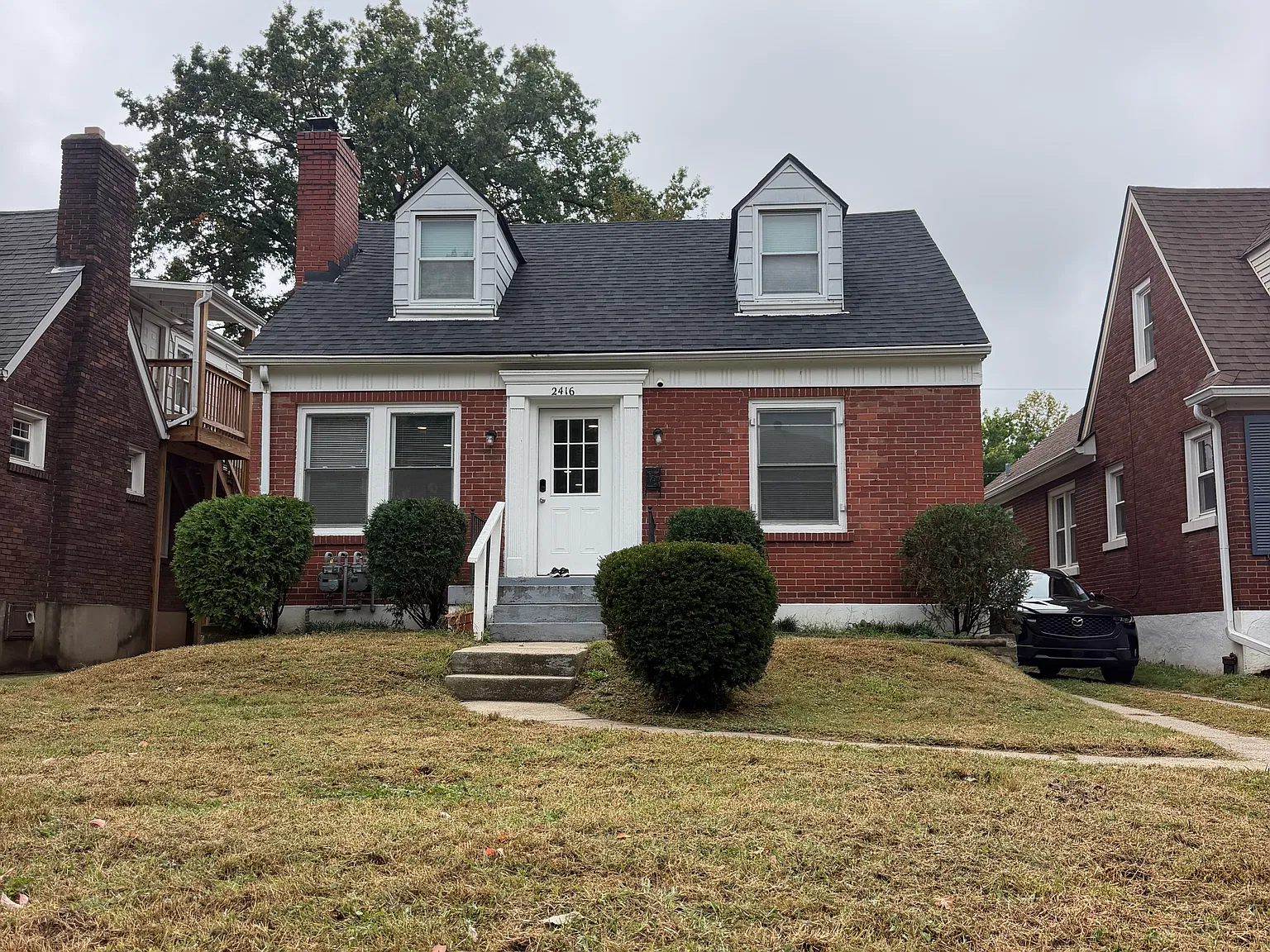2 bed, 900 sqft, $1,350 — Photo 1