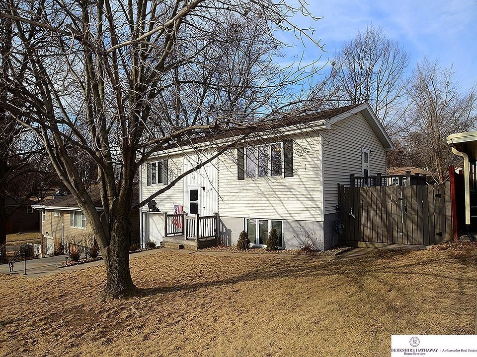 1st image of 4114 N 92nd Ave