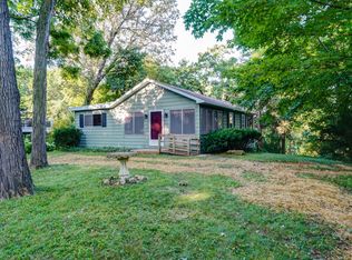 2914 Martin Ter, Burlington, WI 53105