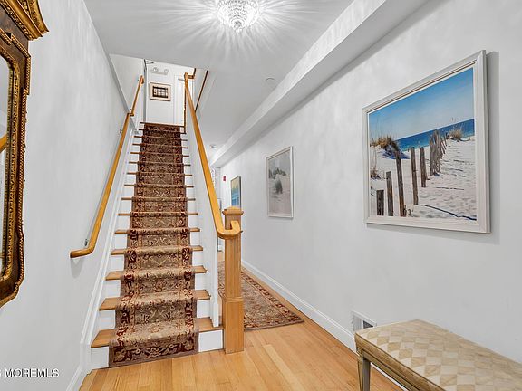 4th image of 317 6th Avenue #302