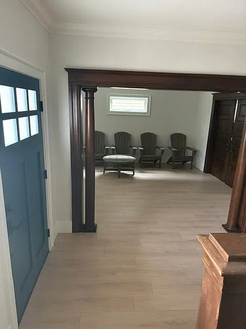 4 bed, 2.5 bath, $4,250 — Photo 3