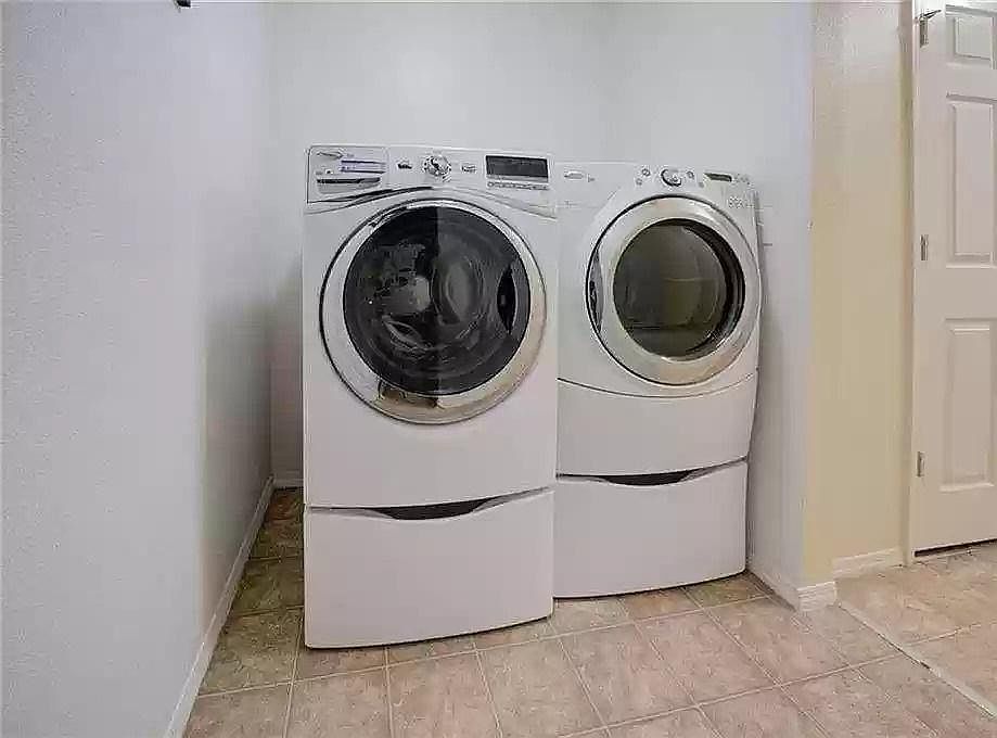 irasutoyazuki★ 13557 Mandarin Cir, Naples, FL 34109 | Zillow