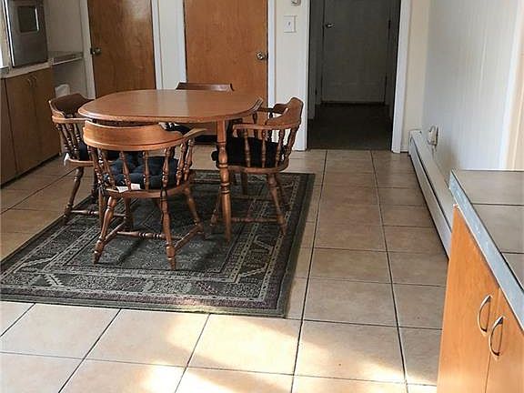 5th image of 17 Brown St