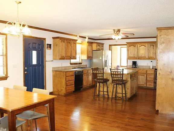 2nd image of 9 Panther Rd