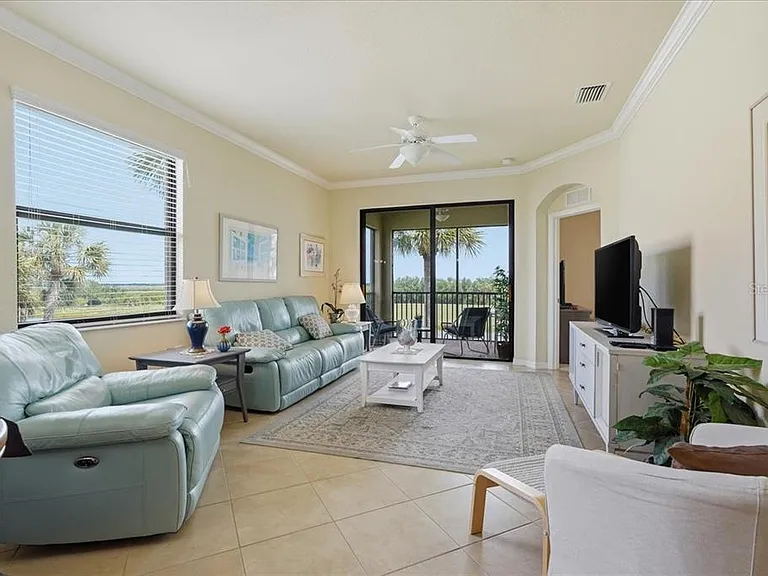 7019 River Hammock Dr #301 — Photo 5