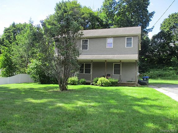 3rd image of 24 Fairview Avenue