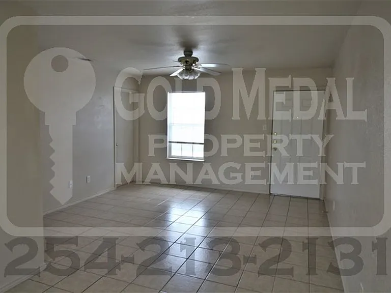1619 Inca Dr — Photo 4