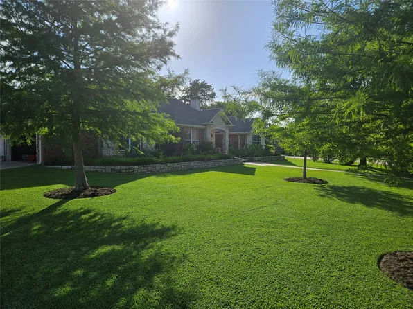103 Heritage Pl, Glen Rose, TX 76043